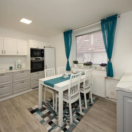 Apartament Marica *